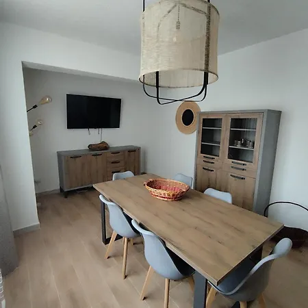 V&j Apartment